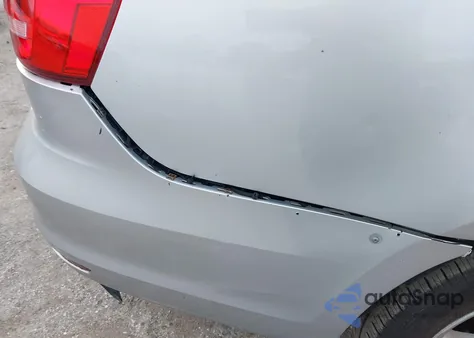 2015 Volkswagen Jetta 1.8T Se z USA, uszkodzony, nr VIN 3VWD17AJXFM233160